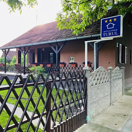 Turul -Kuca Za Odmor- Apartment Korod Bagian luar foto